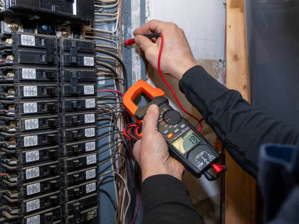 Best Emergency Electrical Repair  in Crystal Lake, IL